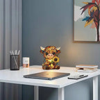 ✨ Kreativt Highland Ko LED Natlys, Hjemme Tegnefilmsdyr Harpiksfigur, Sød Dekorativ Lampe til Børneværelse & Opholdsstue, Bordlampe, USB-drevet Lampe