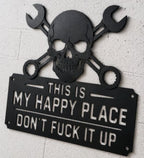 💀🔧"This Is My Happy Place" metalskilt til væg