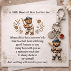 🧸En lille baseball-bjørn til dig nøglering