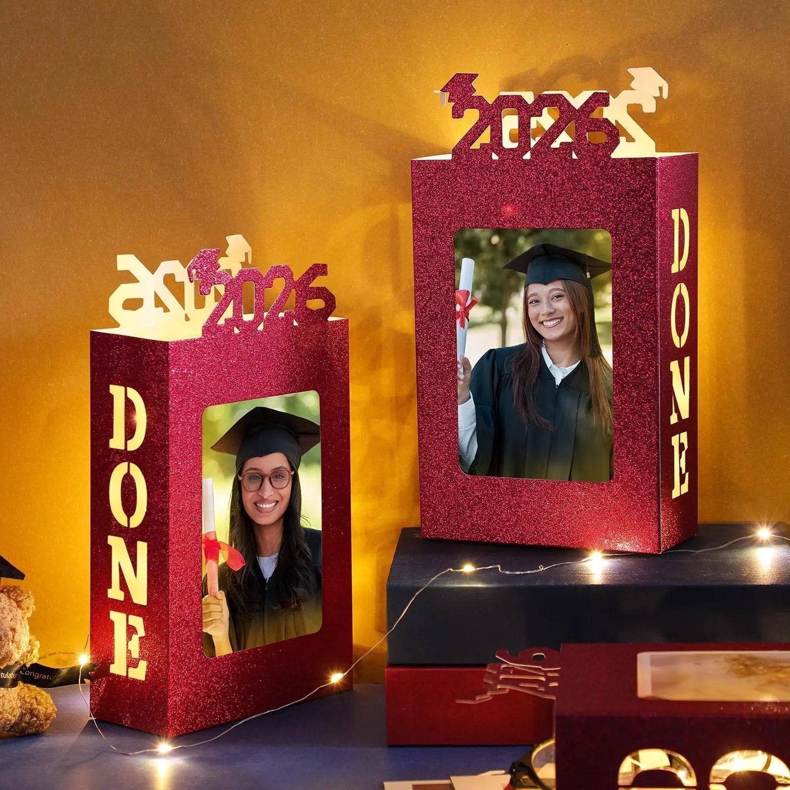 🎓4 stk. 2026-dimissionspynt til Class of 2026-Passer til 4x6 tommer billeder|Fyldbar billedboks